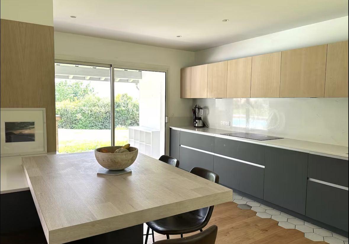 Biarritz villa kitchen
